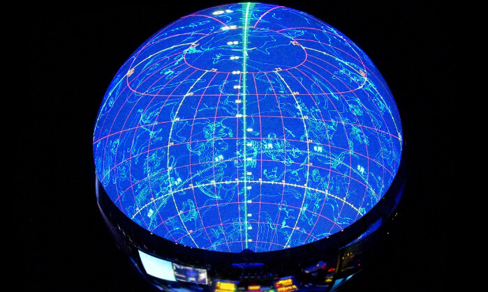 イメージ画像:本物の夜空としか思えない空間